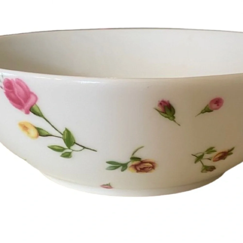 Royal Albert Country Rose Buds All Purpose Bowl 6” x 2.25” England Discontinued
